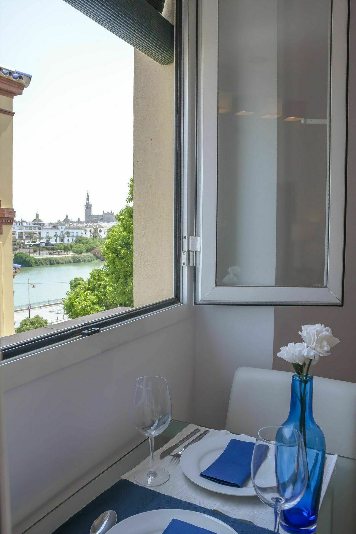 Lo Mejor De Triana. Altozano Apartment Sevilla Bagian luar foto